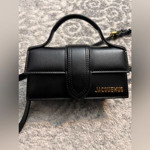 Jacquemus Le Bambino